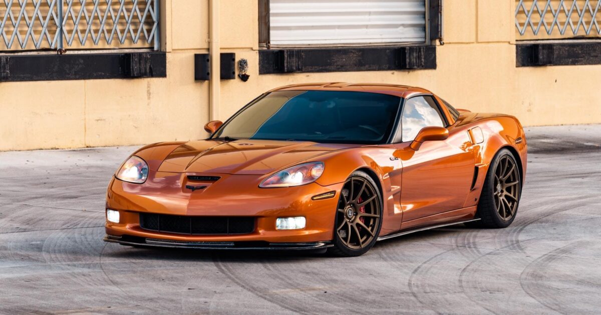 C6 Z06 Atomic Orange CF10 Bespoke Flat…
