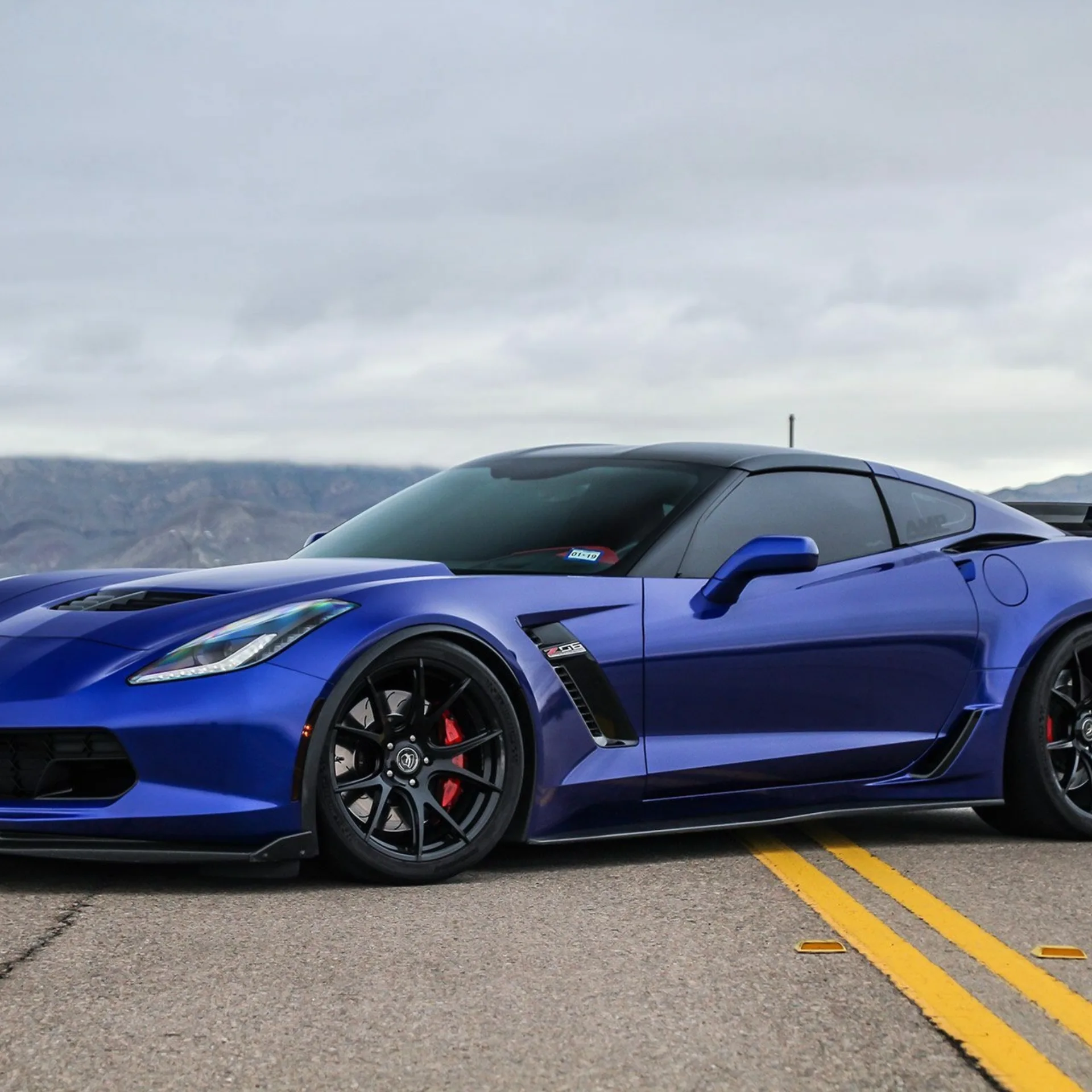 Chevrolet Corvette z06 природа