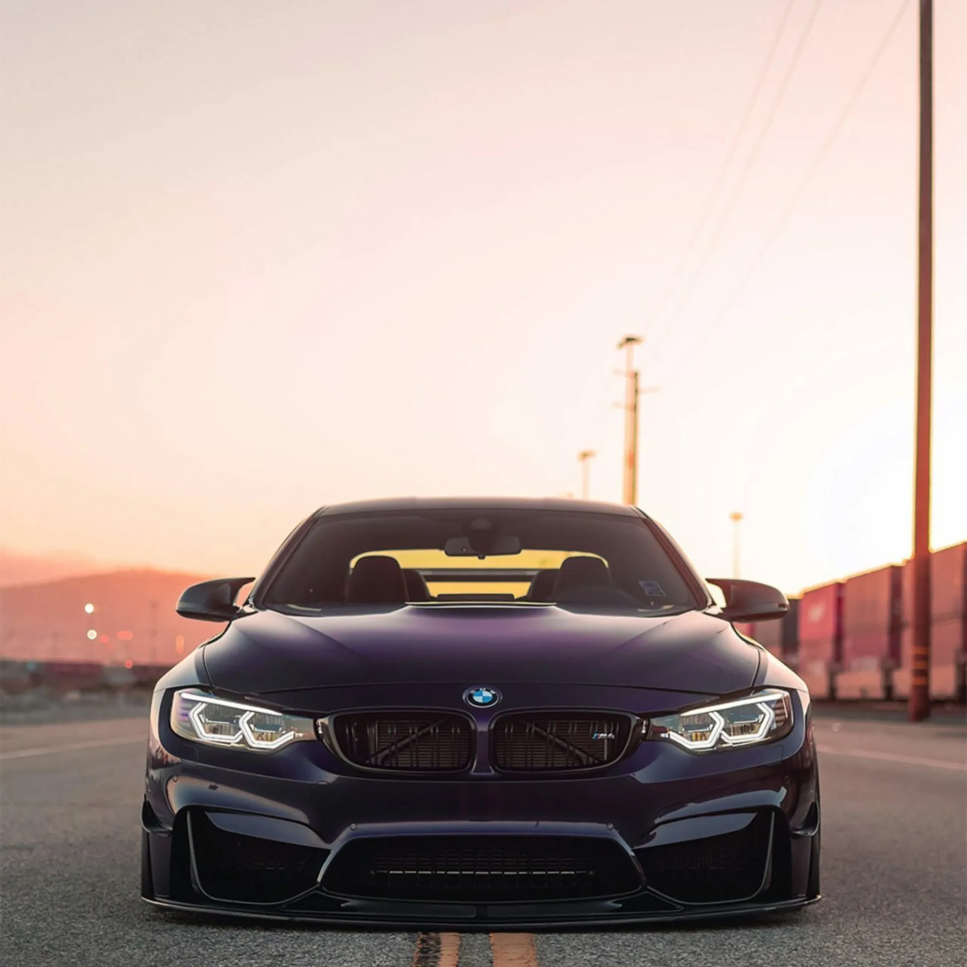 BMW m4 Violet